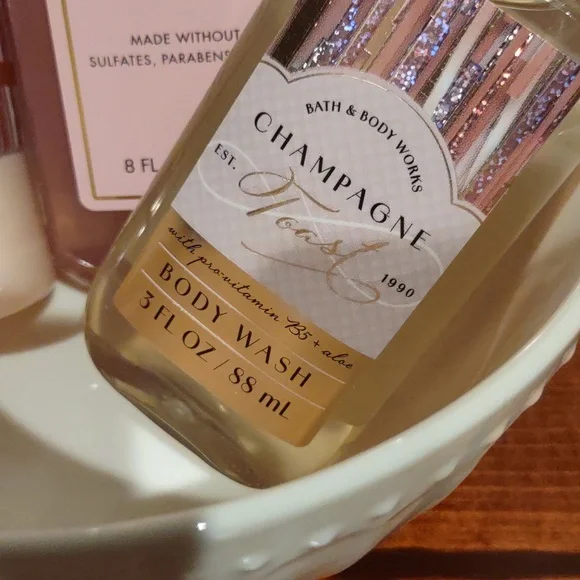 Champagne Toast Bath and Body Set, Bath & Body Works - Picture 2 of 9